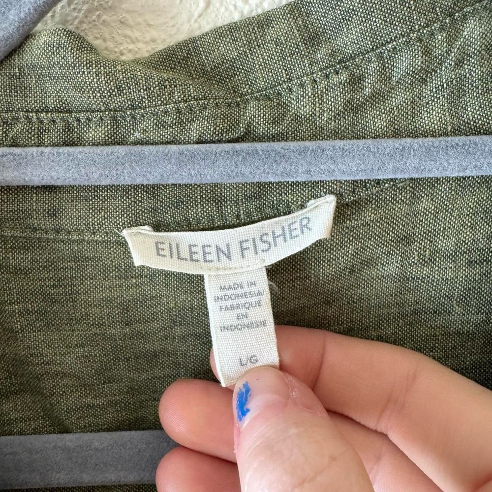 Eileen Fisher Washed Organic Linen Delave Short-Sleeve Shirt - Picture 4 of 6